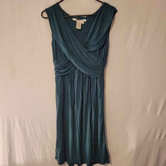 Max Studio Women's Viscose Green V-Neck Criss Cross Waist Dress Size Large - Picture 1 of 8